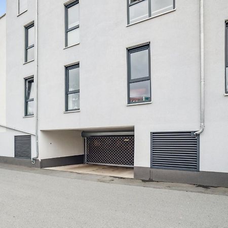 Sali Homes Elegant And Stylish Retreat In Heart Of Bayreuth, Close To River エクステリア 写真