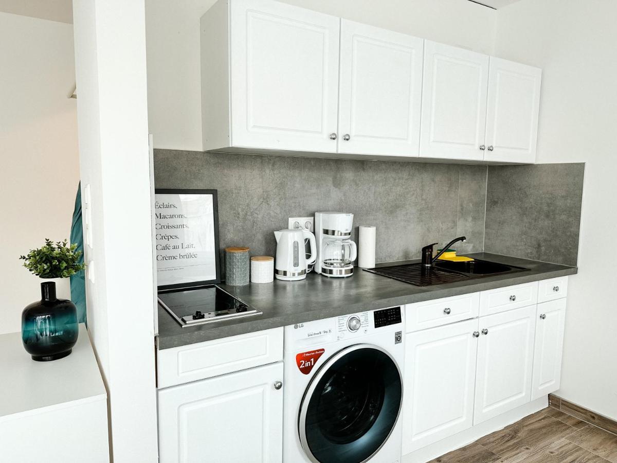 Sali Homes Elegant And Stylish Retreat In Heart Of Bayreuth, Close To River エクステリア 写真