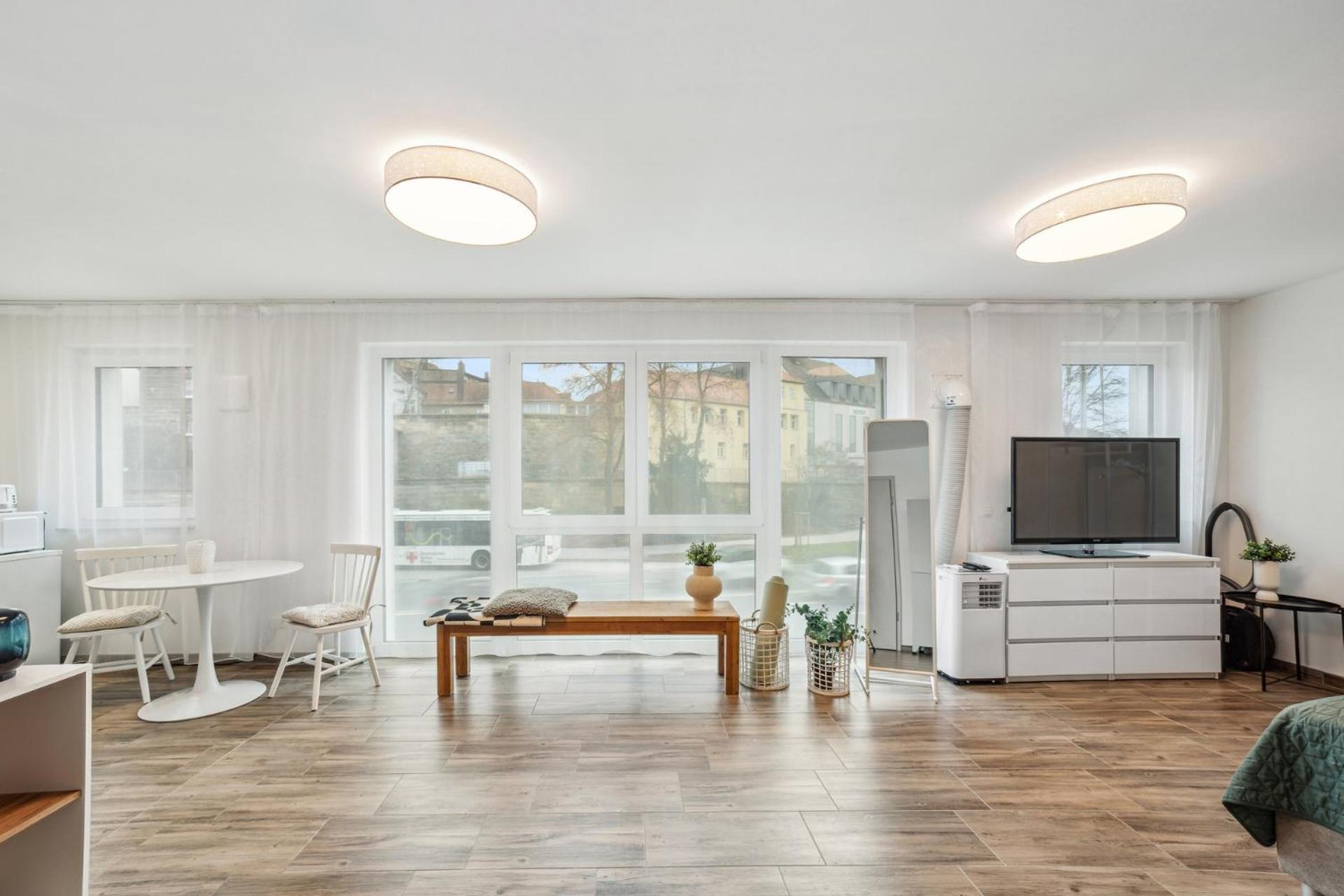 Sali Homes Elegant And Stylish Retreat In Heart Of Bayreuth, Close To River エクステリア 写真