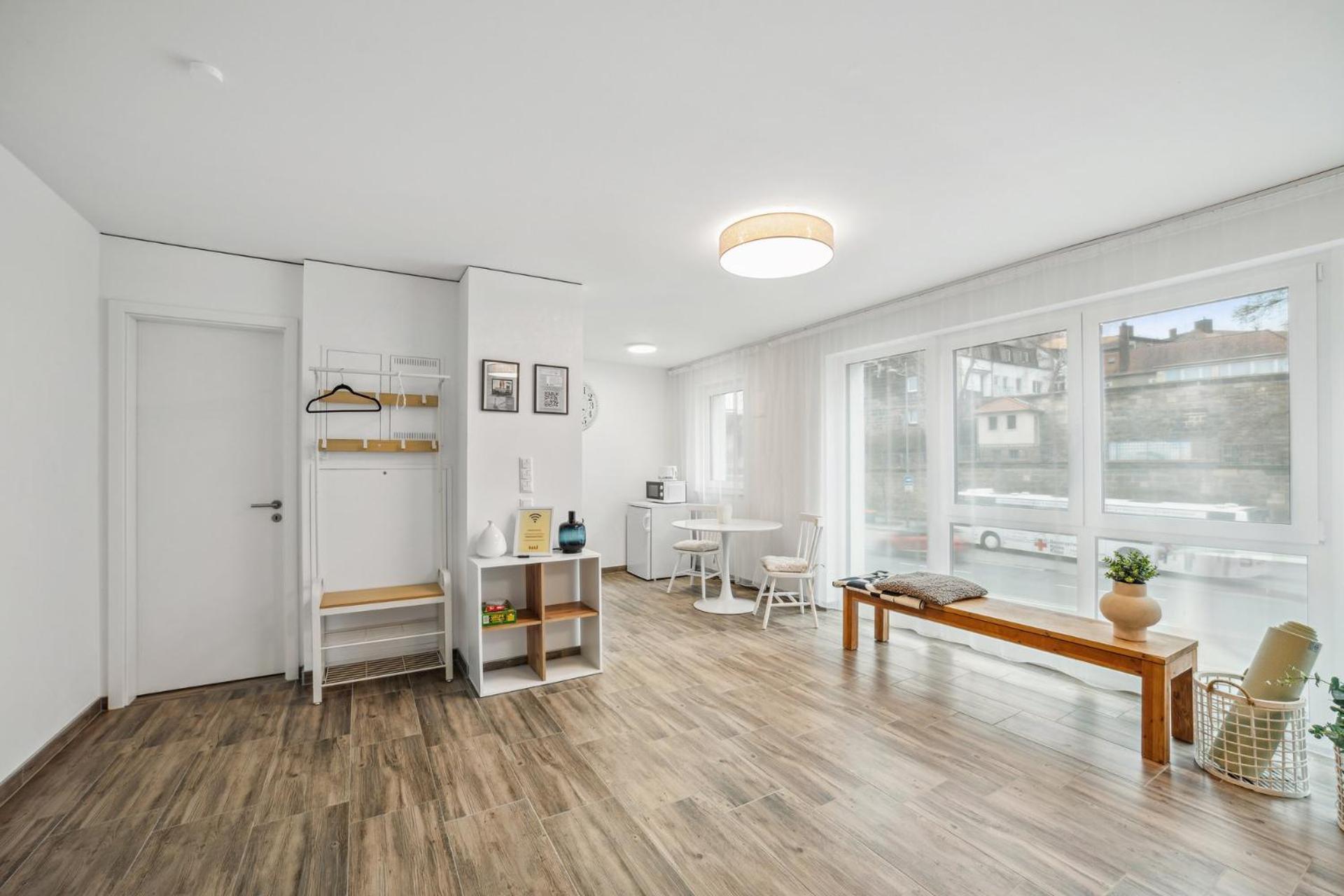 Sali Homes Elegant And Stylish Retreat In Heart Of Bayreuth, Close To River エクステリア 写真